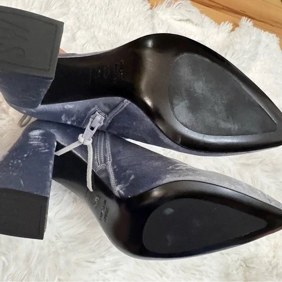 Stuart Weitzman Grandiose Silver Gray Heeled Boots 5 - Picture 6 of 12